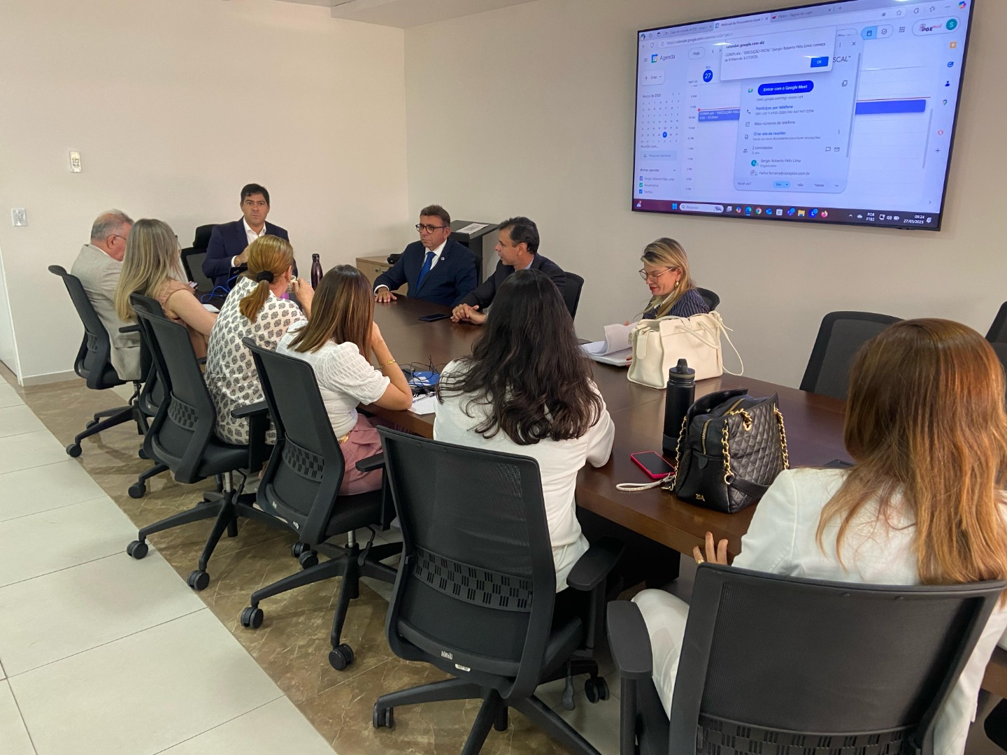 Reuniao Fazenda Execuçao Abre.jpg