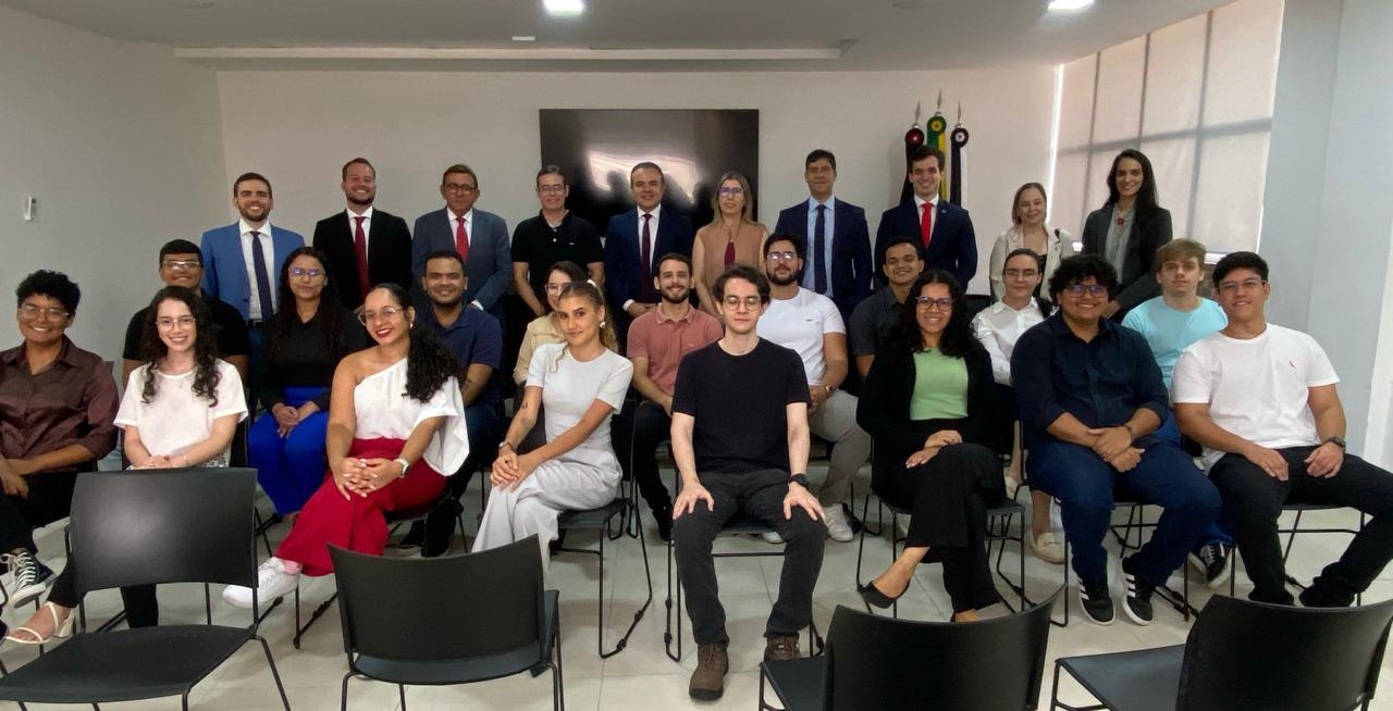 Visita alunos a PGE-PB.jpg