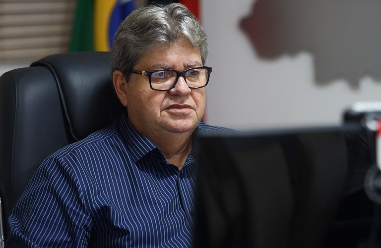 Governador anuncia pagamentos.jpeg Governador anuncia pagamentos.jpeg