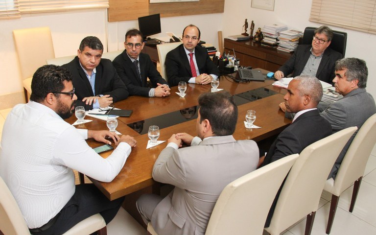 Reuniao representantes de conselhos.jpeg Reuniao representantes de conselhos.jpeg