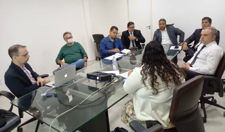 Reunião.jpg Reunião.jpg