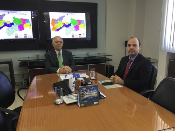 Visita ao TCE.jpeg Visita ao TCE.jpeg
