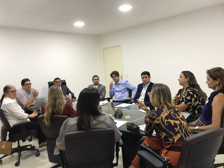 Reuniao da Fazenda.jpg Reuniao da Fazenda.jpg