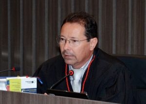 Des_Leandro_dos_Santos_23_01_15_-20-300x214.jpg Des_Leandro_dos_Santos_23_01_15_-20-300x214.jpg