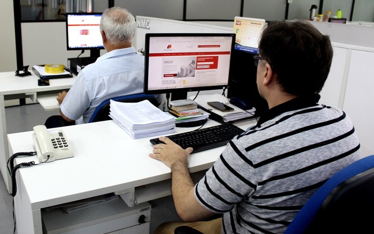 FOTO_Equipe_Núcleo_de_Cadastr0_Receita_estadual_2.JPG FOTO_Equipe_Núcleo_de_Cadastr0_Receita_estadual_2.JPG