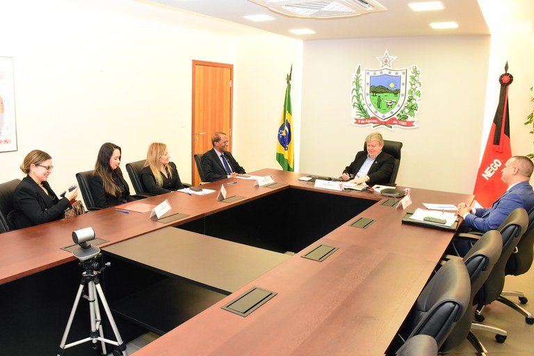TJ Reuniao Abre.jpg TJ Reuniao Abre.jpg