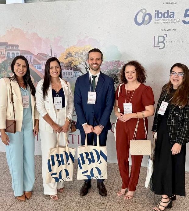Meninas da Licitações Com João Antonio.jpeg Meninas da Licitações Com João Antonio.jpeg